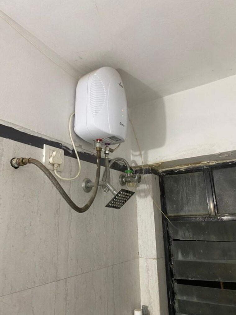 Bathroom, gera-foliage 2 Bedroom 1120 Sq.Ft. Apartment In Viman Nagar Pune 9807828