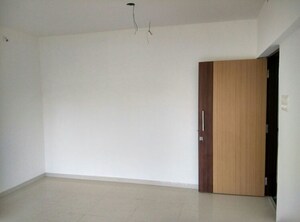 Room in 1 BHK Apartment at Sethia Green View, Goregaon West – for Rent
