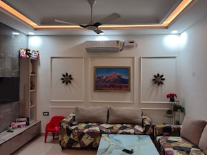 Living Room in 3 BHK Builder Floor at Sector 84 – for Sale