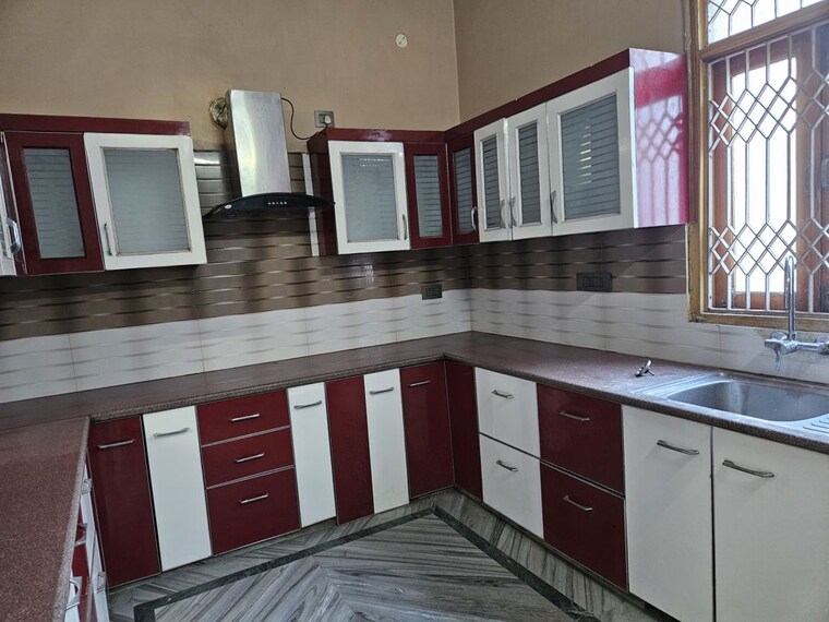 Kitchen, ashiana nagar 4 Bedroom 2500 Sq.Ft. Independent House In Ashiana Nagar Patna 9807842