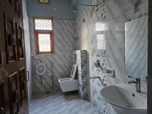 Bathroom in 4 BHK Independent House at Ashiana Nagar – for Rent