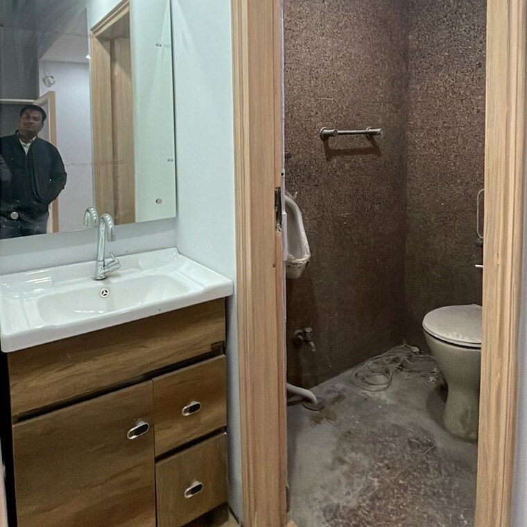 Bathroom, nehru place Commercial Office Space 650 Sq.Ft. In Nehru Place Delhi 9807945