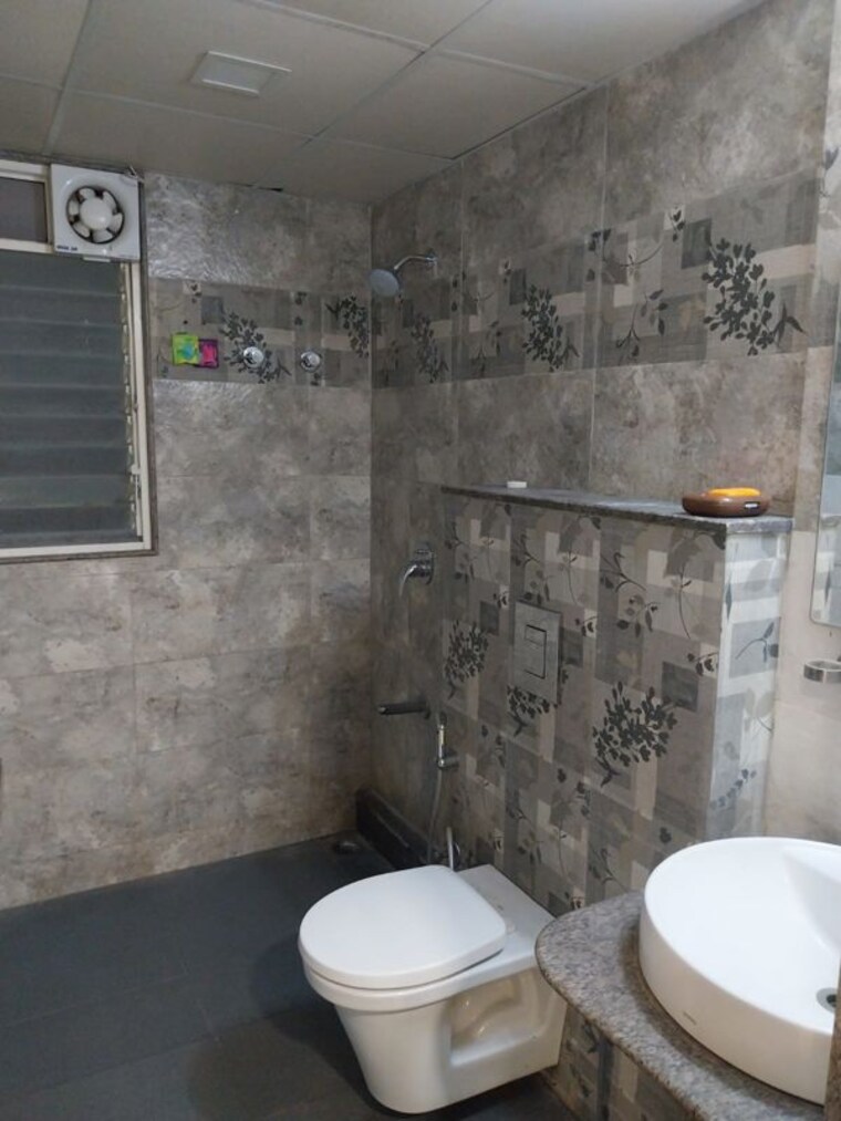 Bathroom, lajmoh-apartment 2 Bedroom 1826 Sq.Ft. Apartment In Baner Pune 9807951
