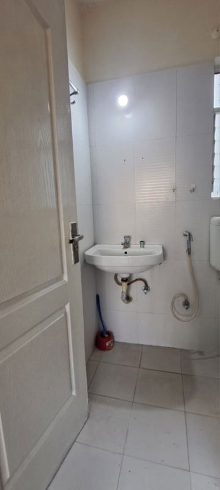 Bathroom, sree-mangal-aishwaryam-greens-phase-ii 3 Bedroom 1300 Sq.Ft. Apartment In Wakad Pune 9807958