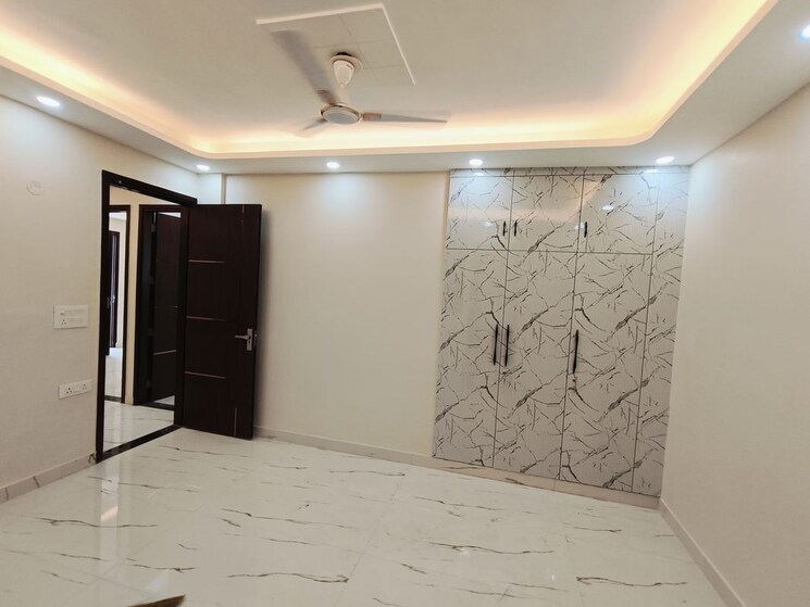 Room, malviya nagar 3 Bedroom 1500 Sq.Ft. Builder Floor In Malviya Nagar Delhi 9807968