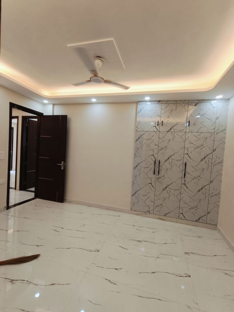 Room, malviya nagar 3 Bedroom 1500 Sq.Ft. Builder Floor In Malviya Nagar Delhi 9807968