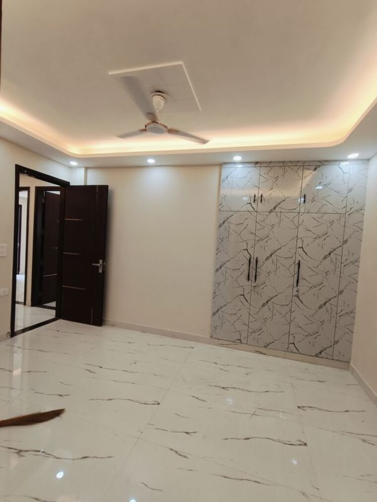 Room, malviya nagar 3 Bedroom 1500 Sq.Ft. Builder Floor In Malviya Nagar Delhi 9807968