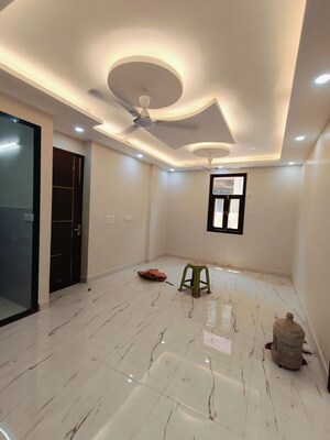 Bathroom in 3 BHK Builder Floor at Malviya Nagar – for Rent