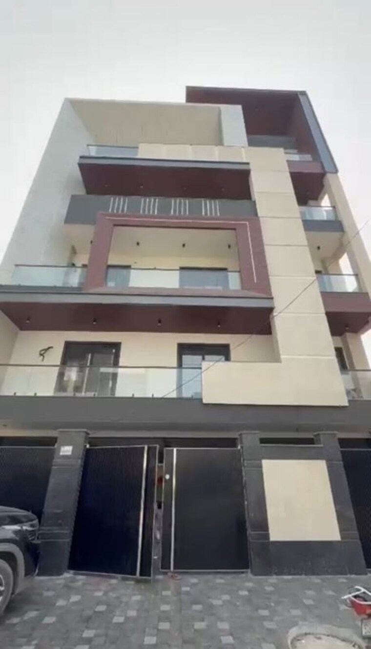 Exterior View, sector 85 4 Bedroom 350 Sq.Yd. Builder Floor In Sector 85 Faridabad 9807972
