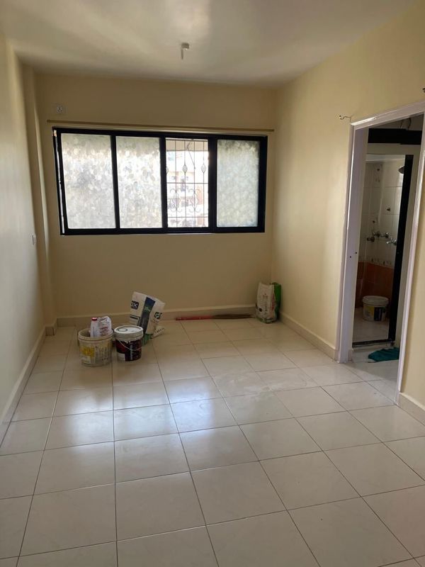2 BHK 750 Sq.Ft. Apartment in Dattatray CHS