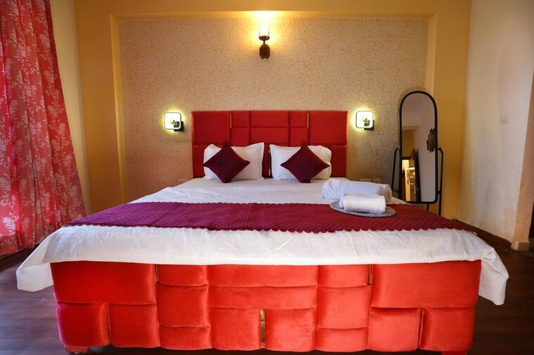 Bedroom, golden-sand-apartments 4 Bedroom 2250 Sq.Ft. Penthouse In Dhakoli Zirakpur 9807996