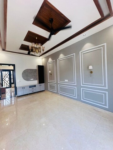 Room in 4 BHK Villa at MS Enclave Zirakpur, Dhakoli – for Sale