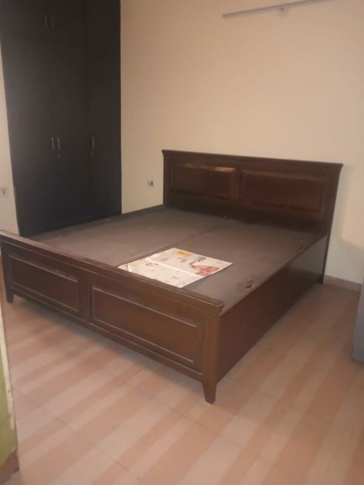 Bedroom, meenal-balmukund-residency 3 Bedroom 1500 Sq.Ft. Apartment In Raj Nagar Extension Ghaziabad 9808006