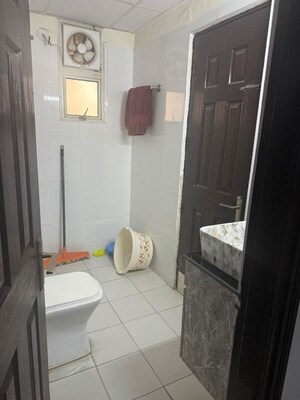 Bathroom in 5 BHK Penthouse at Panchsheel Wellington, Dundahera – for Sale