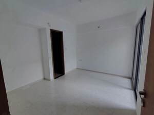 Room in 2 BHK Apartment at Majestique Signature Towers, Balewadi – for Rent