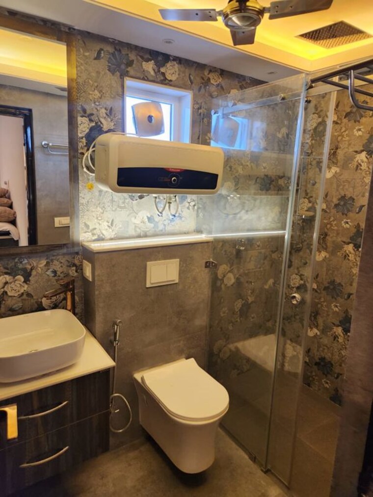 Bathroom, uninav-bliss 3 Bedroom 1800 Sq.Ft. Villa In Raj Nagar Extension Ghaziabad 9808034