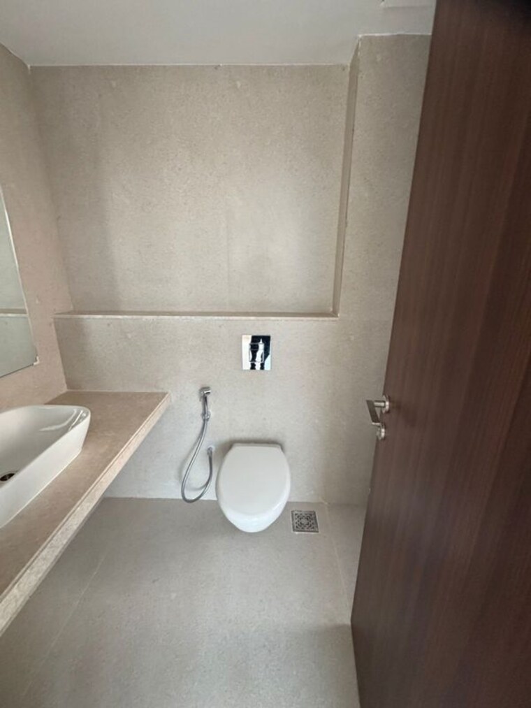 Master Bedroom, courtyard-by-narang-realty-and-the-wadhwa-group 3 Bedroom 1134 Sq.Ft. Apartment In Pokhran Road No Two Thane 9808045