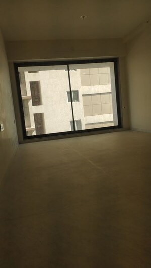 Room in 2 BHK Apartment at Dadar West – for Sale