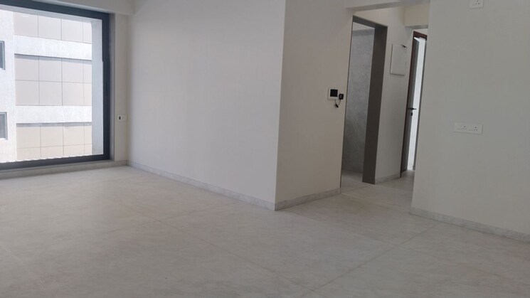 Room, dadar west 2 Bedroom 769 Sq.Ft. Apartment In Dadar West Mumbai 9808048