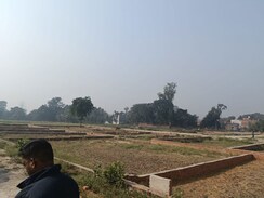 Plot For Sale in Royal City Phase 2