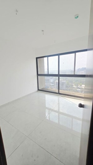 Kitchen in 3.5 BHK Apartment at Mantra Mirari, Koregaon Park – for Sale