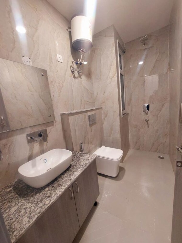 Bathroom, pivotal-paradise 2 Bedroom 686 Sq.Ft. Apartment In Sector 62 Gurgaon 9808078