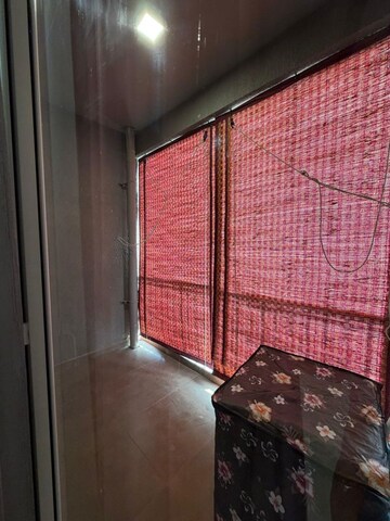 Bedroom in 3 BHK Apartment at Smart World Orchard, Sector 61 – for Rent