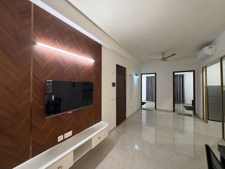Living Room, smart-world-orchard 3 Bedroom 1630 Sq.Ft. Apartment In Sector 61 Gurgaon 9800899