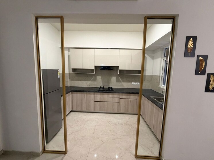 Kitchen, smart-world-orchard 3 Bedroom 1630 Sq.Ft. Apartment In Sector 61 Gurgaon 9800904