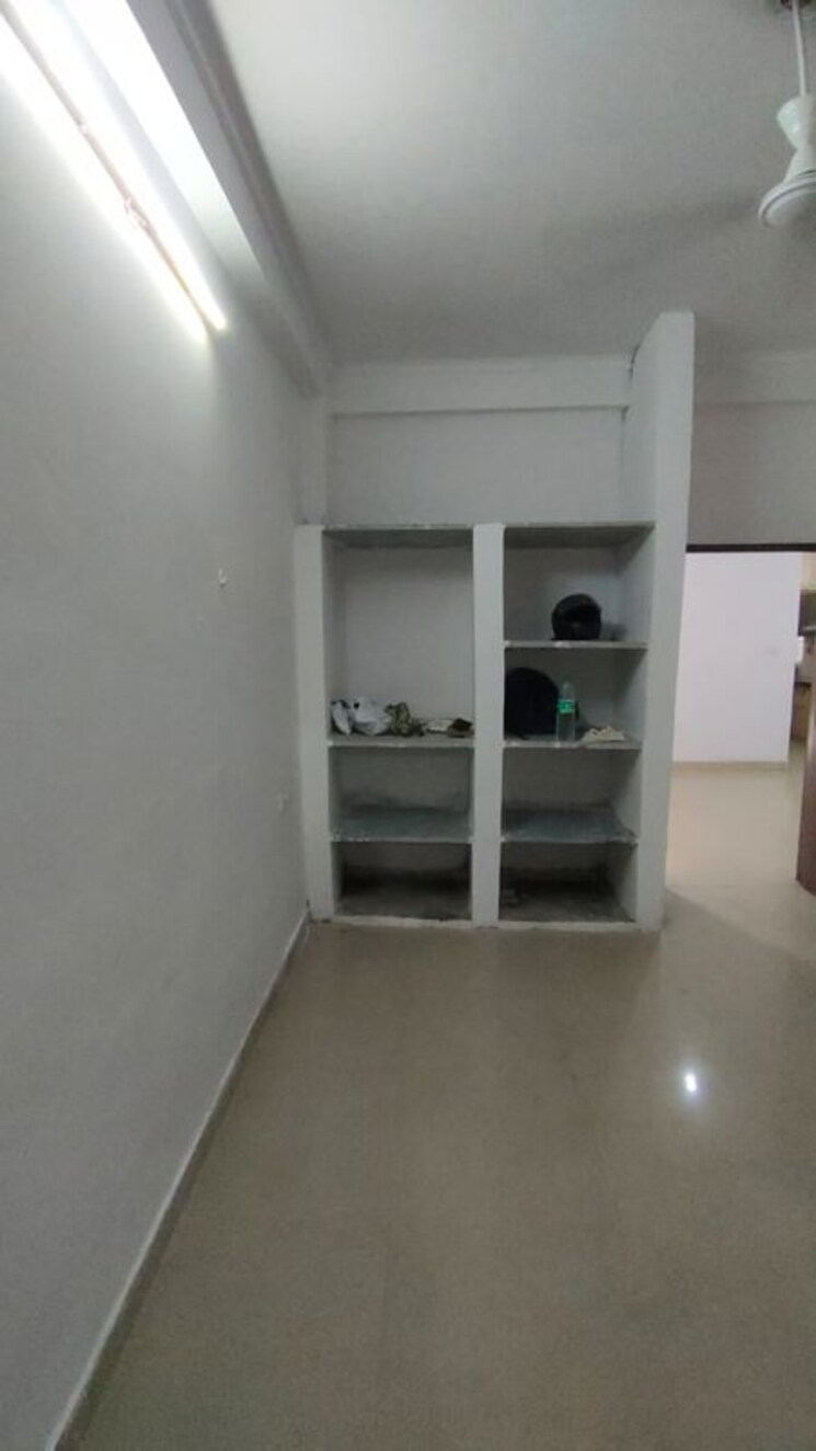 Bathroom, shri kishanpura 3 Bedroom 1350 Sq.Ft. Builder Floor In Shri Kishanpura Jaipur 9808084