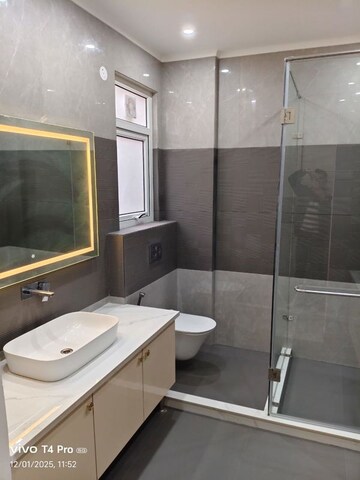 Master Bedroom in 6+ BHK Villa at Sector 46 – for Sale