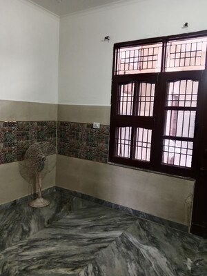  2 BHK Builder Floor at Sector 6 – for Rent