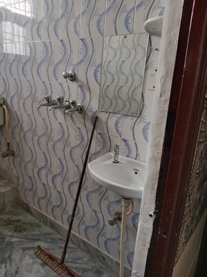Bathroom in 2 BHK Builder Floor at Sector 6 – for Rent