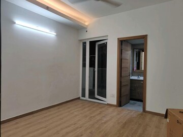 3 BHK Apartment For Rent in Emaar Imperial Gardens, Sector 102