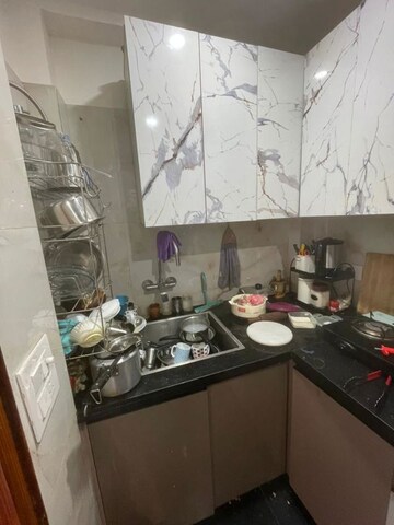 Kitchen in 1 BHK Builder Floor at Sector 38 – for Rent