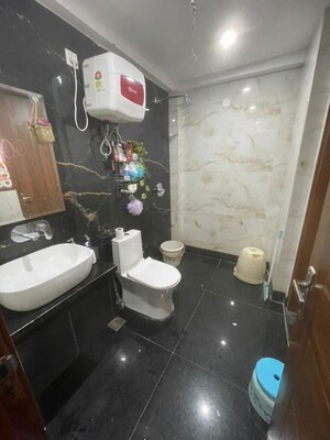 Master Bedroom in 1 BHK Builder Floor at Sector 46 – for Rent