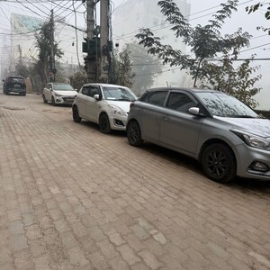 Parking in 5 BHK Independent House at Ashok Vihar Phase Iii – for Sale