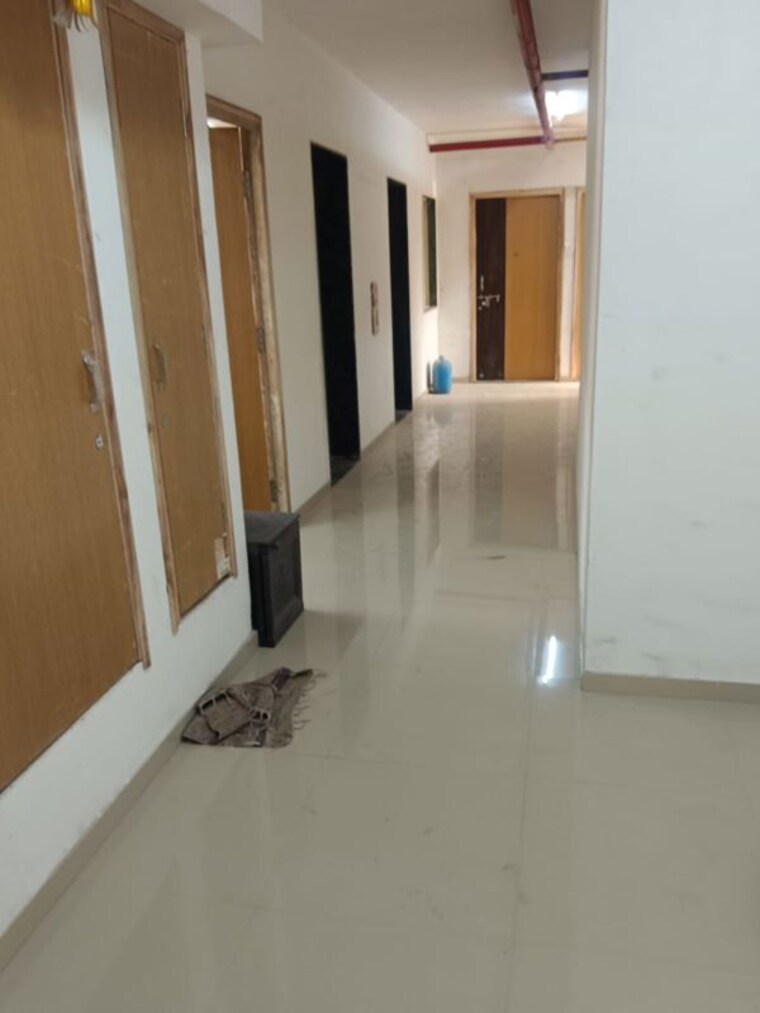 Room, chandak-cornerstone 2 Bedroom 650 Sq.Ft. Apartment In Worli Mumbai 9808171