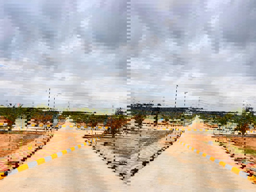 Plot For Sale in Sri Siddi Star City