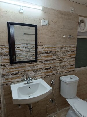 Bathroom in 3 BHK Apartment at Amrapali Centurian Park Phase II, Tech Zone 4 Greater Noida – for Rent