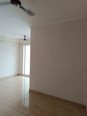3 BHK Apartment For Rent in Amrapali Centurian Park Phase II, Tech Zone 4 Greater Noida