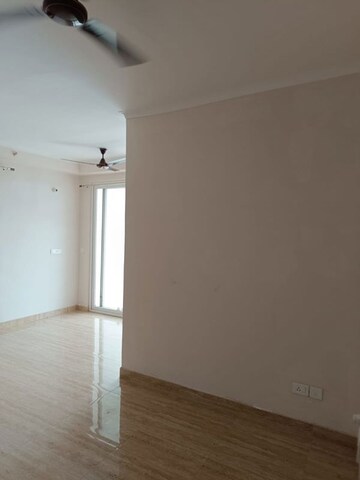 3 BHK Apartment For Rent in Amrapali Centurian Park Phase II, Tech Zone 4 Greater Noida