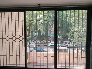 Room in 2 BHK Apartment at Siddhivinayak Mandir, Vashi Sector 29 – for Rent