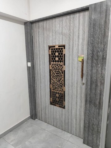  2 BHK Apartment at Ekdanta New Suraj Tower, Pokhran Road No One – for Rent