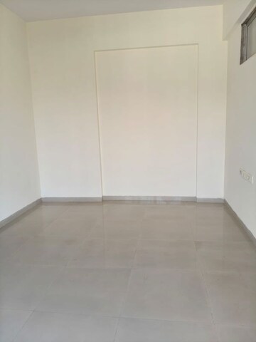 Room in 2 BHK Apartment at Neelsidhi Atlantis, Nerul – for Rent