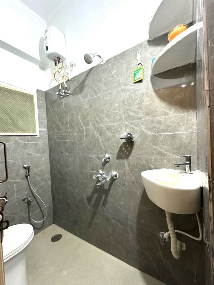 Bathroom, kavadiguda 2 Bedroom 1220 Sq.Ft. Apartment In Kavadiguda Hyderabad 9808178