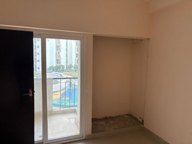 Room, amrapali-dream-valley 1 Bedroom 585 Sq.Ft. Apartment In Tech Zone 4 Greater Noida Greater Noida 9808211