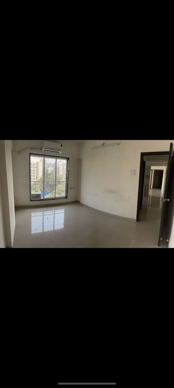 Room in 2 BHK Apartment at Saisha Elite, Vazira – for Rent