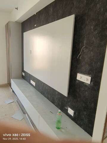 Bedroom in 3 BHK Apartment at Apex The Florus, Vasundhara Sector 16 – for Sale