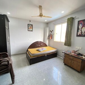 Living Room in 1 RK Builder Floor at Palam Vihar Residents Association, Palam Vihar – for Rent